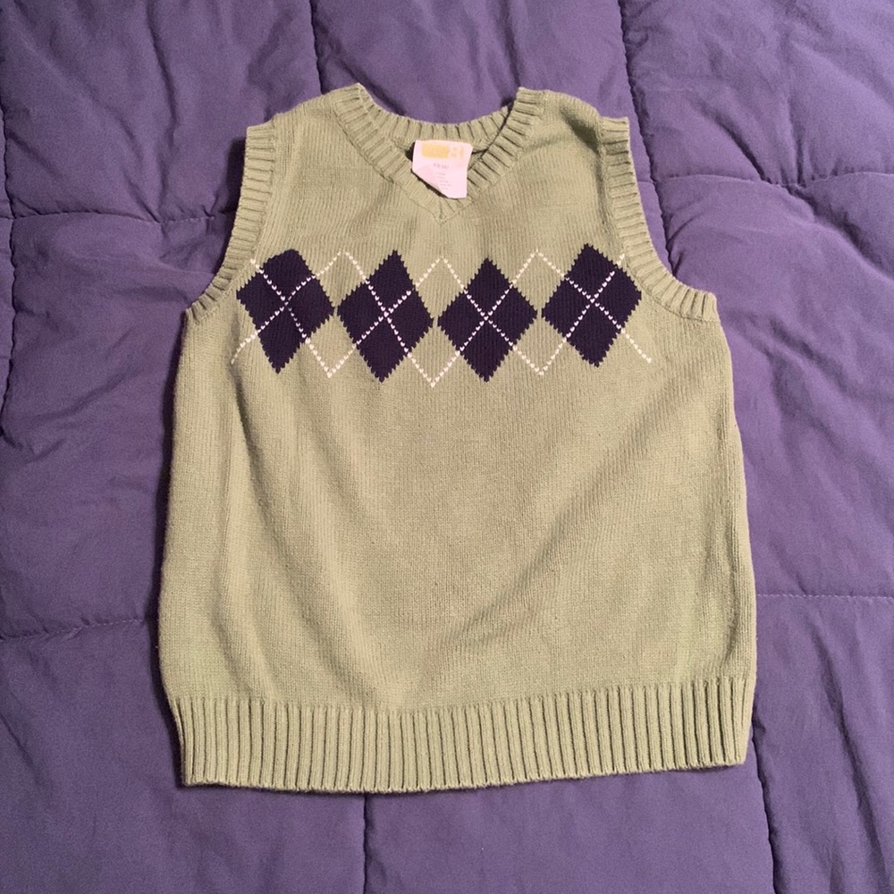 Sweater vest
